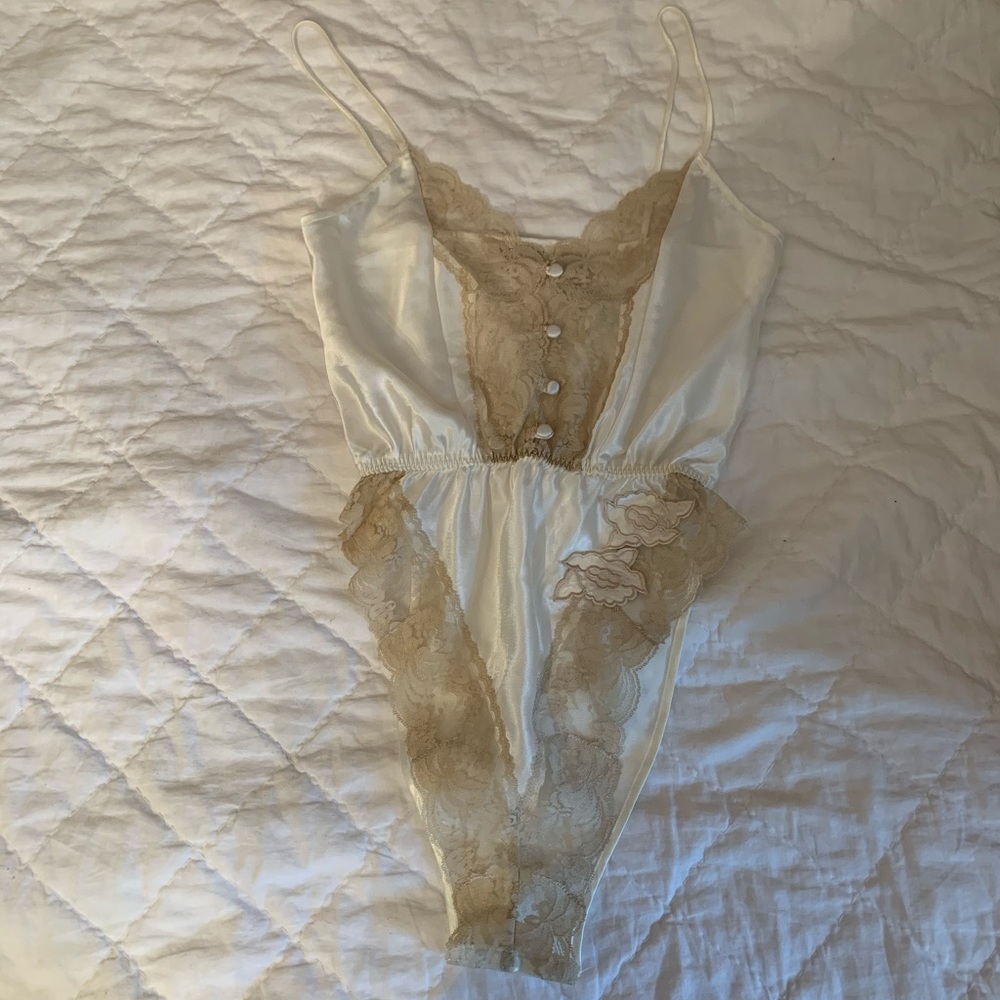 Vintage Gold Label VS Lingerie